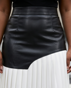 The Contrast Theory Skirt